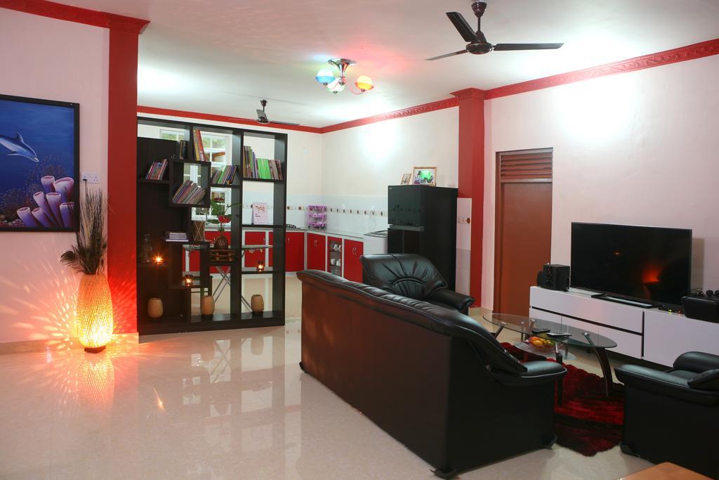 Equa Reef Maldives Hotel Addu City Eksteriør billede