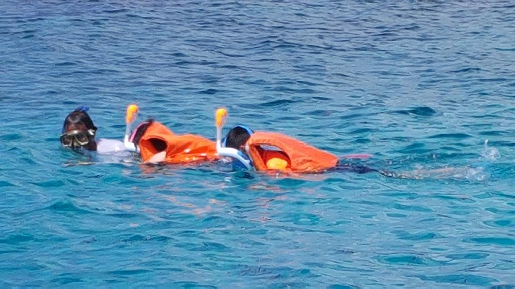 Equa Reef Maldives Hotel Addu City Eksteriør billede