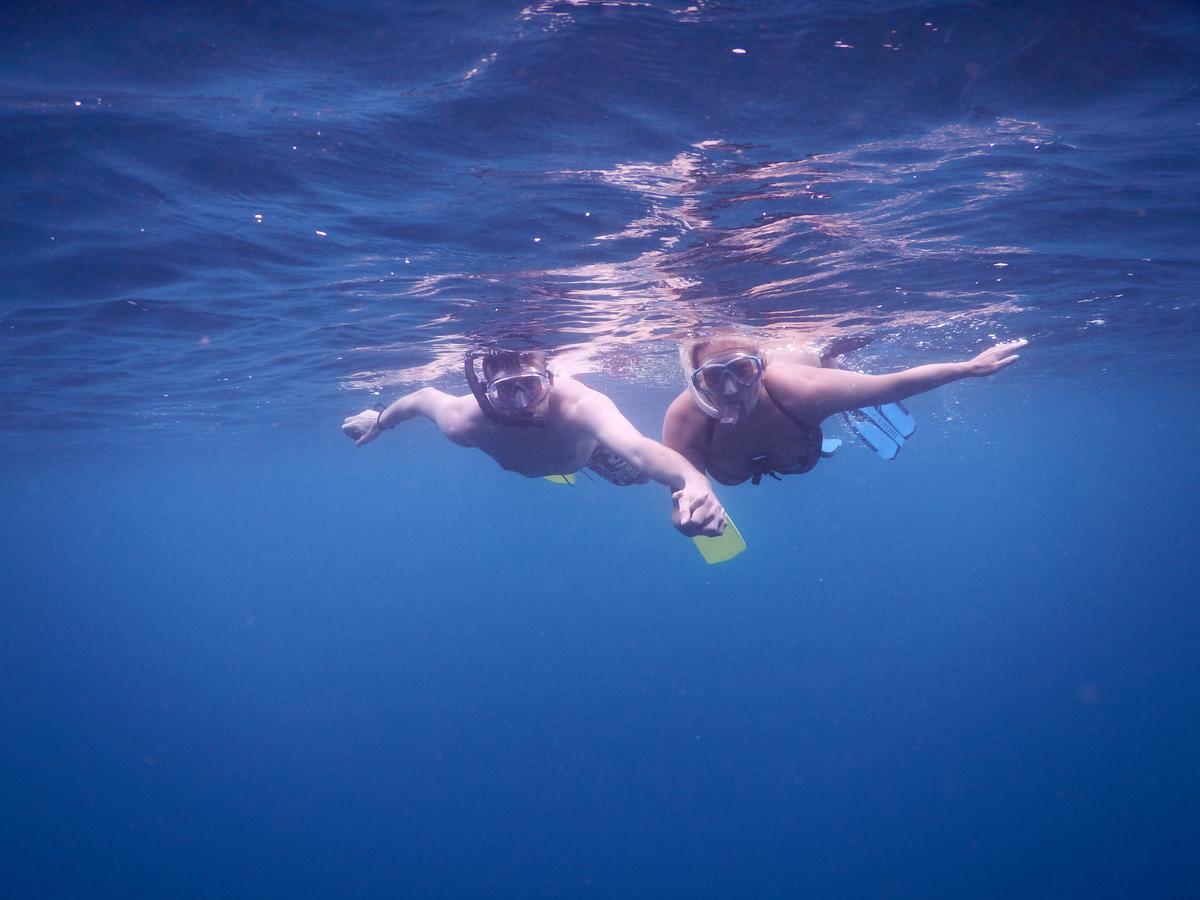 Equa Reef Maldives Hotel Addu City Eksteriør billede